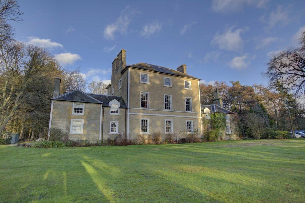 Flat4 BH Nigg House-Garden-scaled.jpg