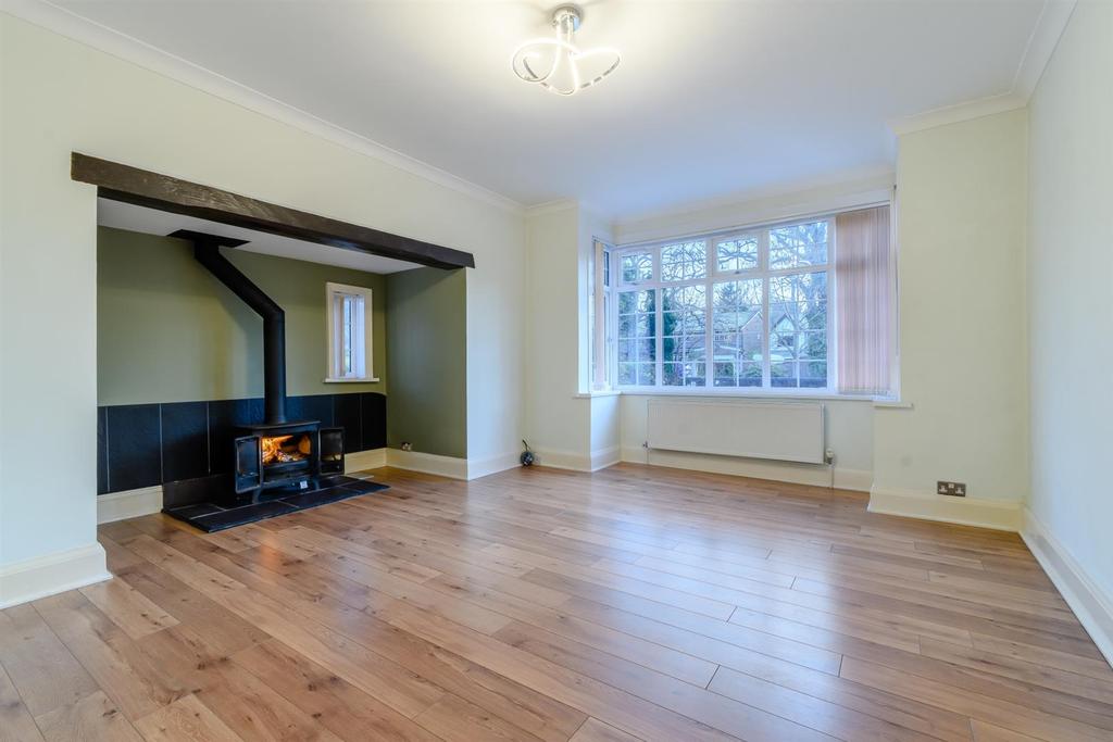 8485599-interior29.jpg