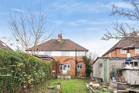 24 Ashenden Road, Guildford, GU2 7XE