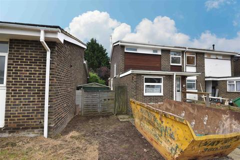 3 bedroom semi-detached house for sale - Ulcombe Gardens, Canterbury