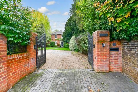 4 bedroom detached house for sale, Church Road, Tovil, Maidstone, Kent