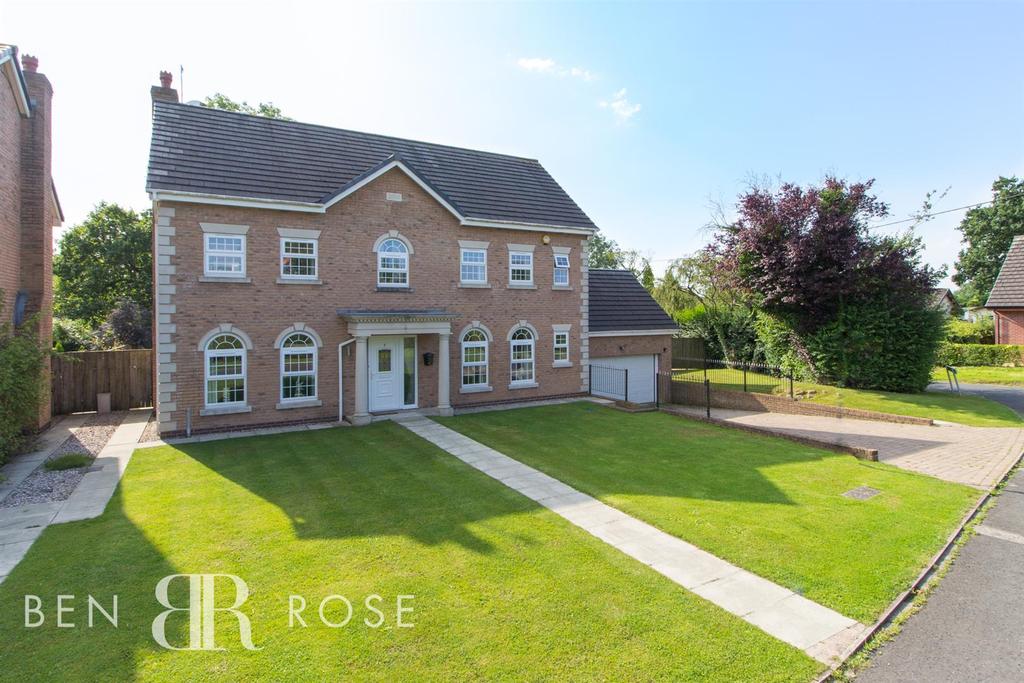 Gillyflower Court, Leyland 6 bed detached house £640,000