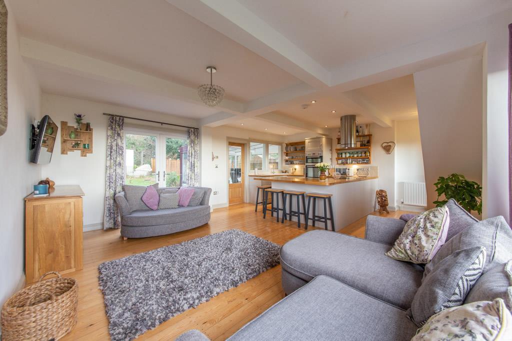 3 Cedarwood Cottage LOW RES-23.jpg