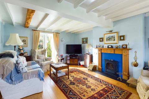 2, Moat Court Kings End Road, Powick, Worcester, WR2 4RE