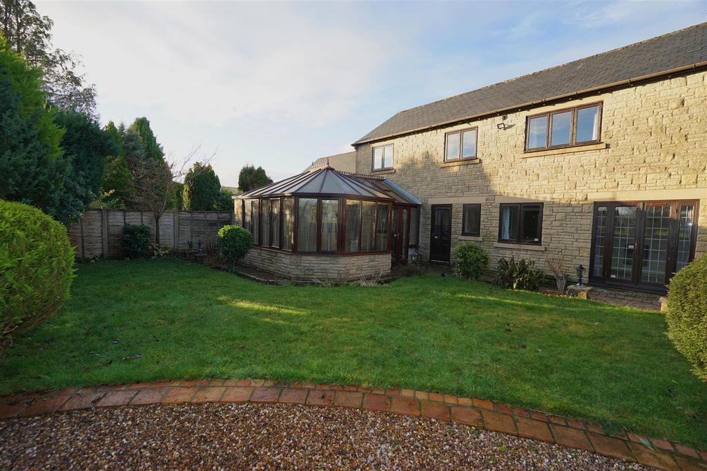 Chapel Grange, Turton, Bolton 4 bed detached house £600,000