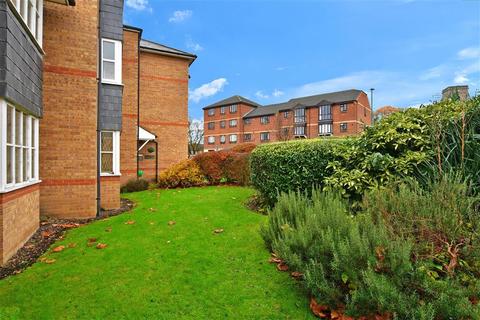 1 bedroom ground floor flat for sale - Oakhill Road, Sutton, Surrey