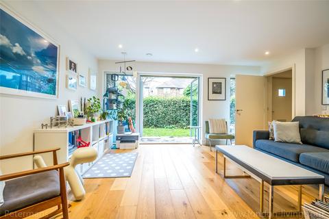 Apartment 15, 67 Green Dale, London, SE5 8JZ