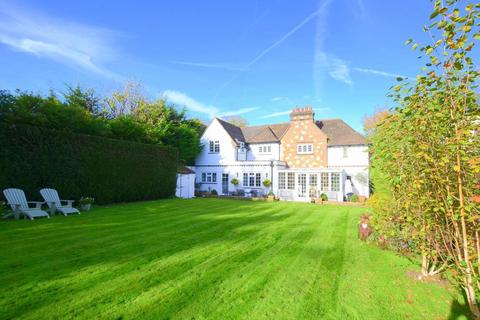 Byways Guildford Lodge Drive, East Horsley, Leatherhead, KT24 6RJ