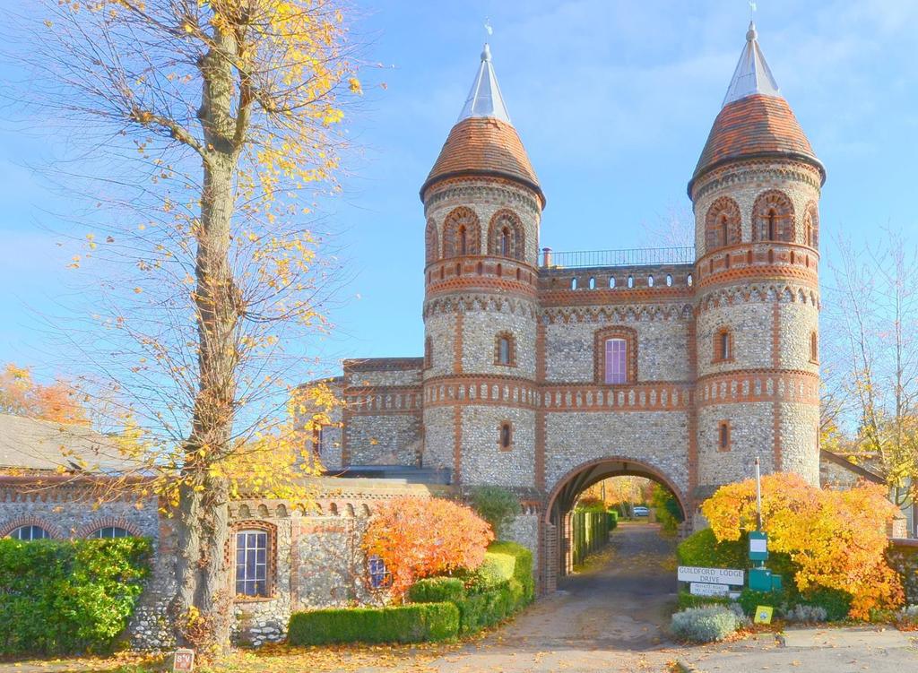 Horsley Towers