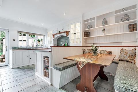 Byways Guildford Lodge Drive, East Horsley, Leatherhead, KT24 6RJ