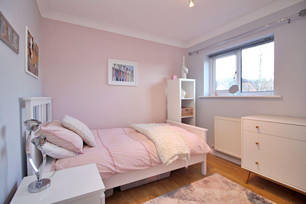 Bedroom 3 (Double)