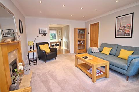 8 Cambrian Way, Haslingden, Rossendale, BB4 6TN