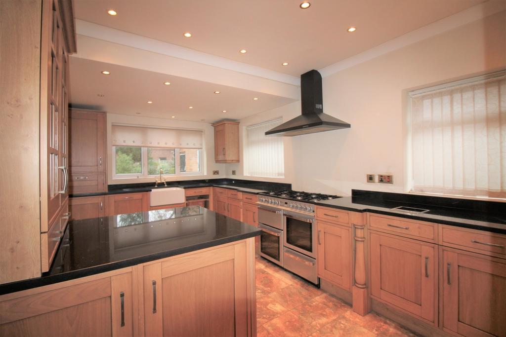 Lowe Lane, Kidderminster, DY11 3 bed bungalow £339,950
