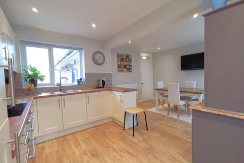 23 Cedar Close, Eastbourne, BN22 0SF