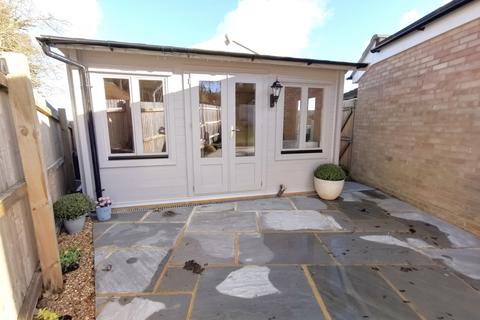 23 Cedar Close, Eastbourne, BN22 0SF