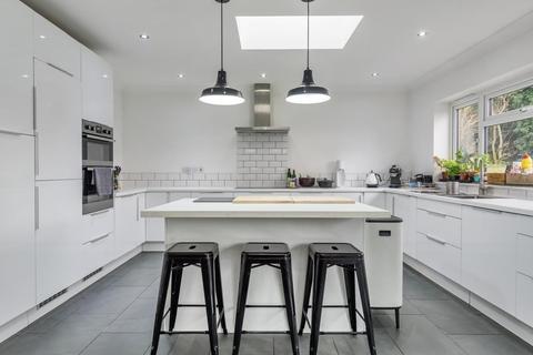 20 Kidbrooke Way, London, SE3 0JB
