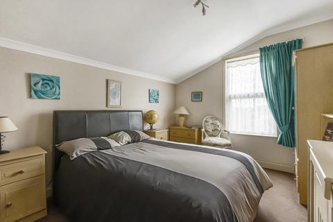 155 Old Dover Road, London, SE3 8SY