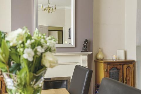 155 Old Dover Road, London, SE3 8SY