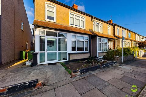 61 Ethronvi Road, Bexleyheath, DA7 4AU