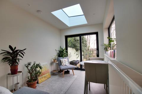 30 Cedar Road, Southampton, SO14 6HL