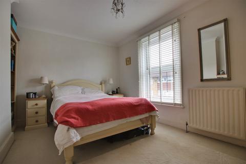 30 Cedar Road, Southampton, SO14 6HL