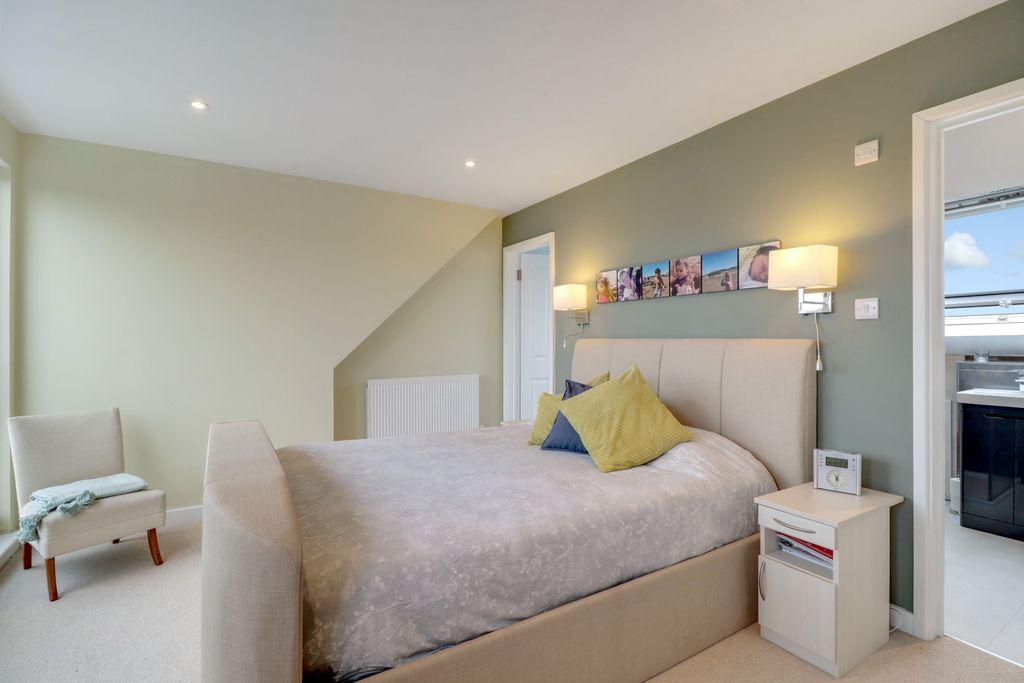 Bedroom 1 (Double with Ensuite)