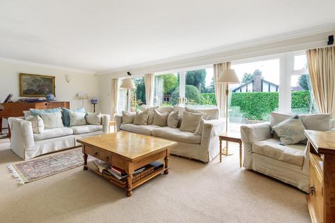 15 Trystings Close, Claygate, Esher, KT10 0TF