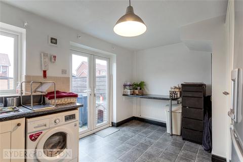 8 Browfield Way, Royton, Oldham, OL2 6DE