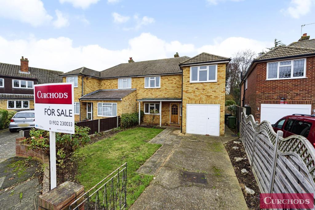 Stewart Avenue, Shepperton, TW17 3 bed semidetached house £560,000