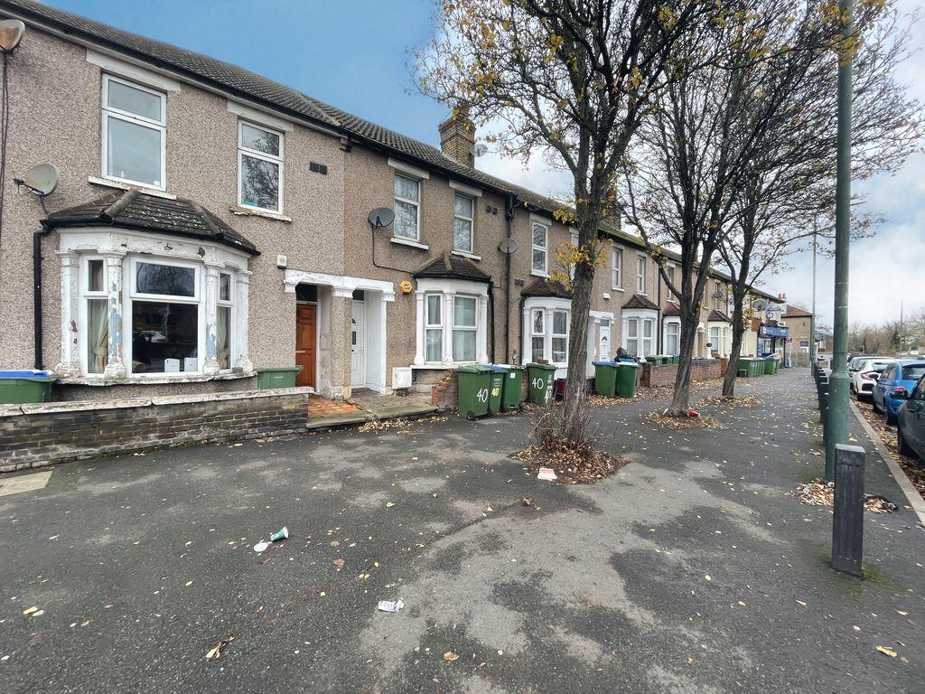 View of Property at Front