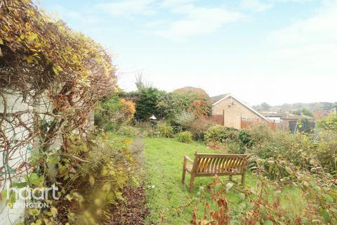 31 North Drive, Orpington, BR6 9PG