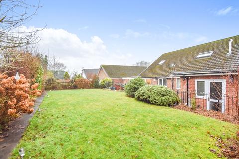 5 bedroom detached house for sale - Philips Park Road West, Whitefield, M45