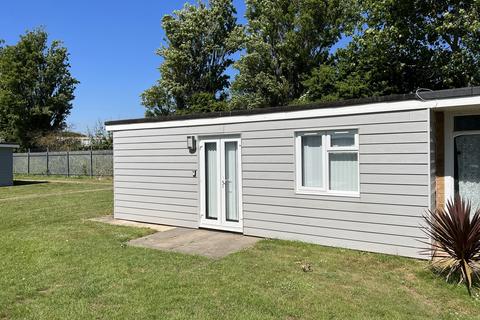 2 bedroom holiday lodge for sale - New Lydd Road, Camber TN31