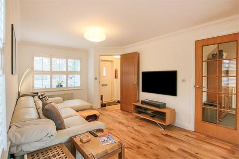 4 bedroom detached house for sale - The Timbers, East Grinstead, West Sussex