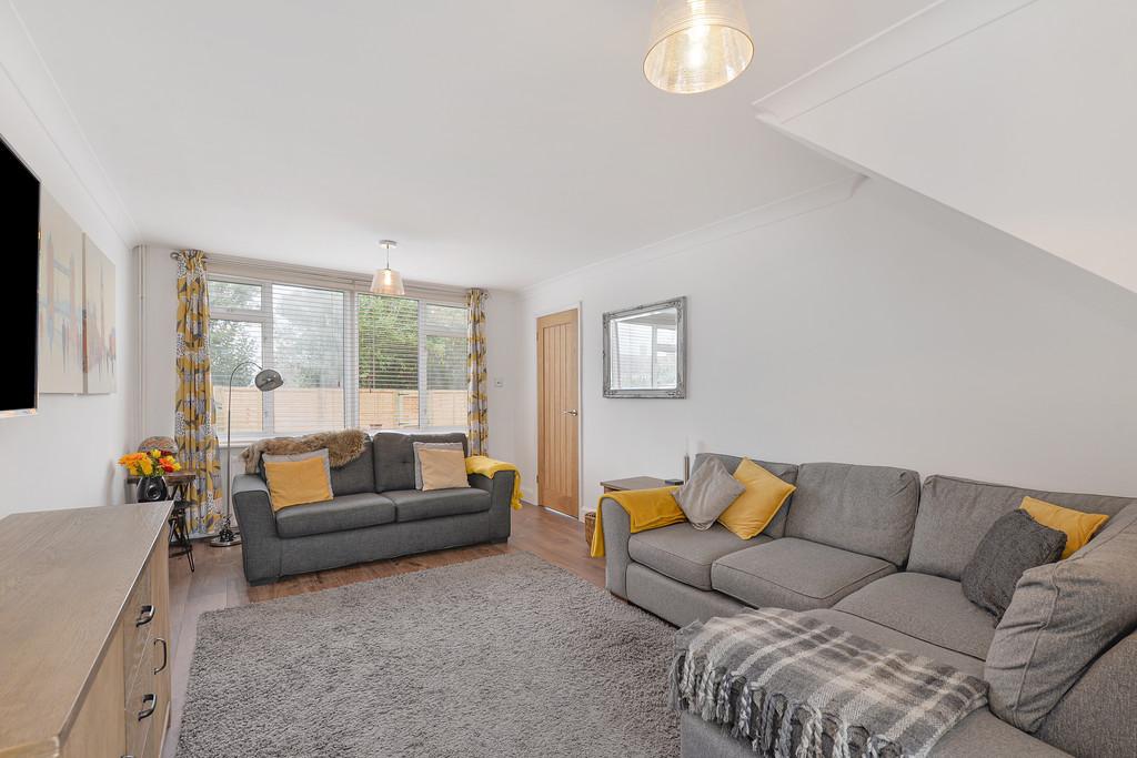 Sandown Road, West Malling 3 bed semidetached house £440,000