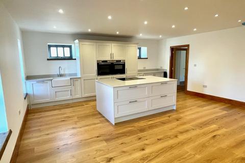 3 bedroom barn conversion for sale - The Street, Lound, Lowestoft