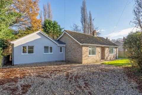6 Norwich Road, Ditchingham, Bungay, NR35 2JJ