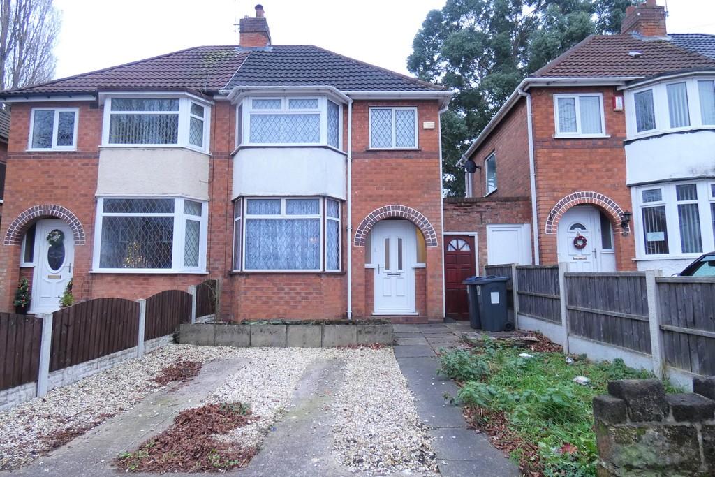Calshot Road, Great Barr, Birmingham 3 bed semidetached house £140,000