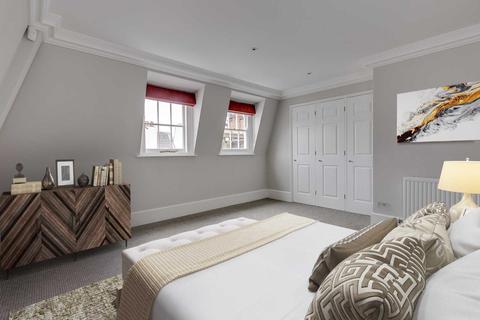 44 Montpelier Walk, London, SW7 1JH