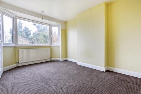 104 Woolacombe Road, London, SE3 8QL