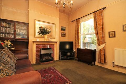 8 Dagmar Road, London, SE25 6HZ