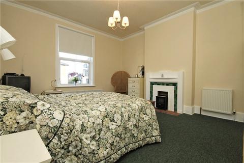 8 Dagmar Road, London, SE25 6HZ