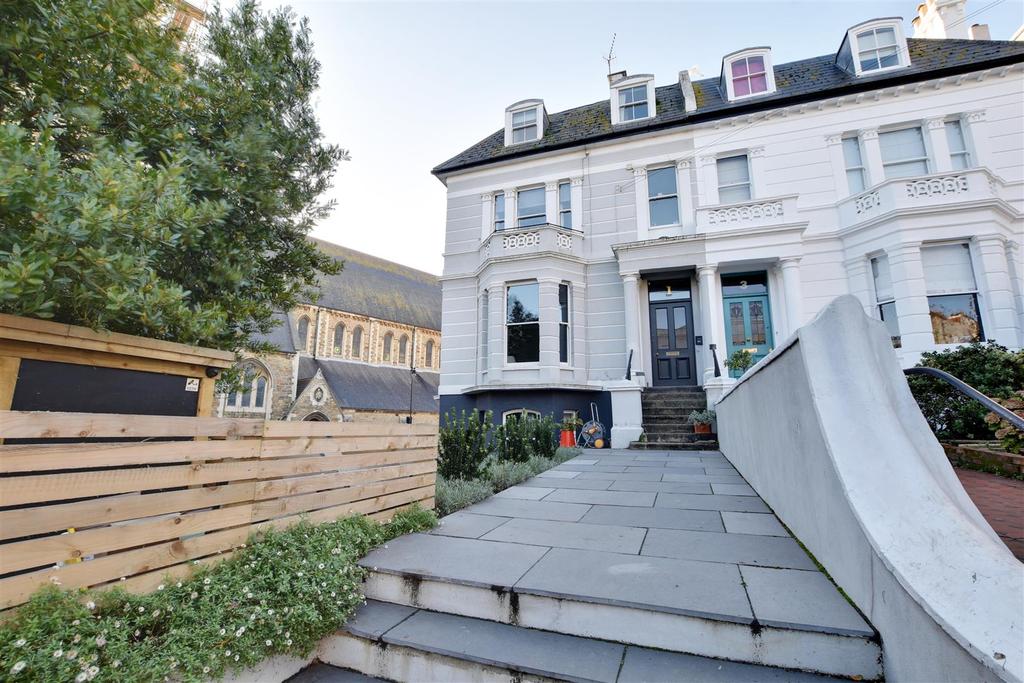 Pevensey Road, St. LeonardsOnSea 8 bed semidetached house £1,000,000