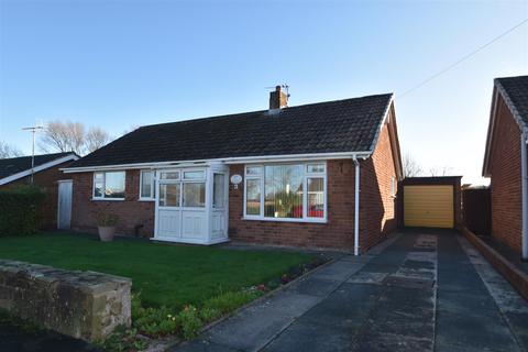 2 bedroom detached bungalow for sale - Meadow Walk, Pensby, Wirral