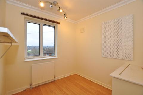3 Abbey Crescent, Halesowen, B63 2HP