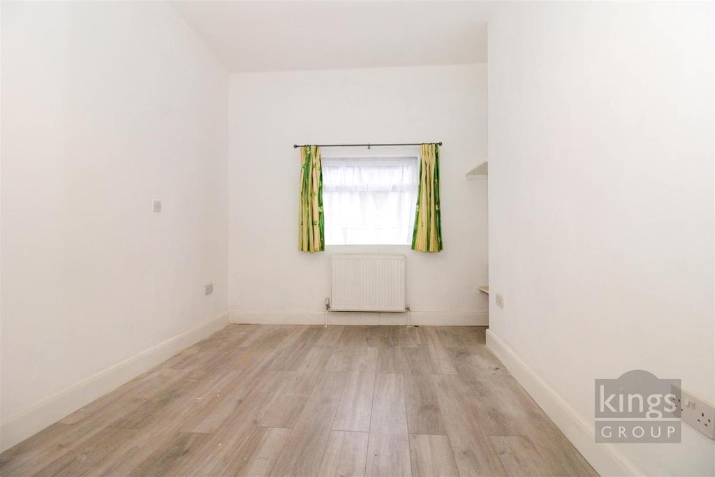 Bedroom.jpg