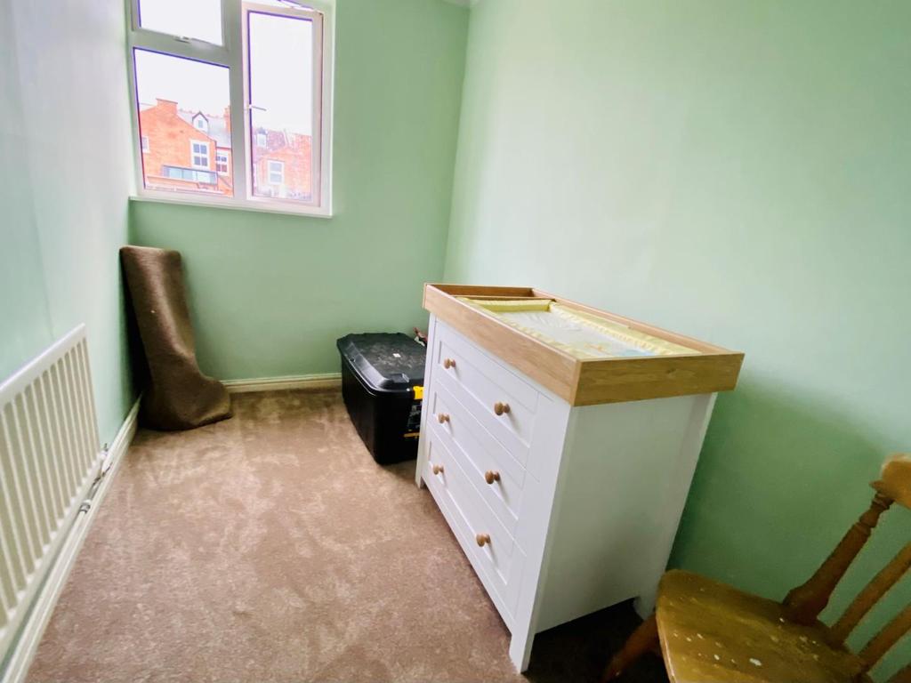 Bed3.jpg