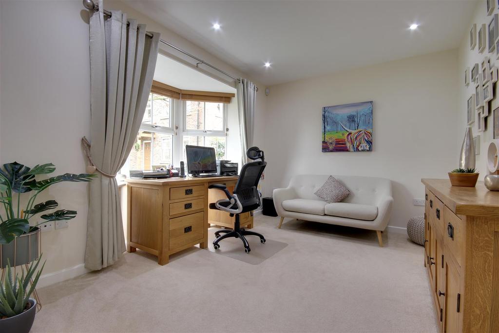 Study/Day Room