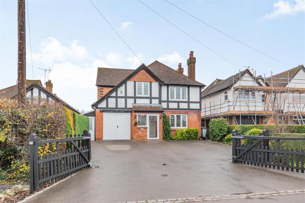 Pear Tree Lane, Maidstone 4 bed detached house £750,000