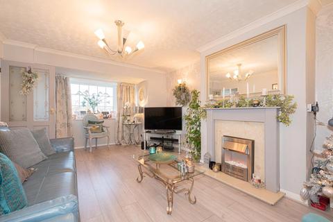 101 Long Walk, Epsom, KT18 5TU